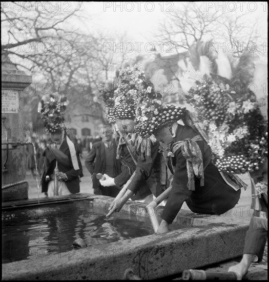 Carnival procession in Altstaetten, 1947