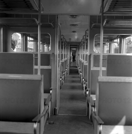 The new shuttle service train of SBB, 1959