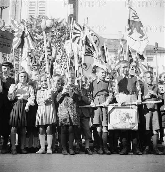 Staecklitraege, public festival in Wil, circa in 1946