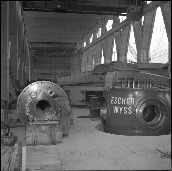 Turbine room Birsfelden power station under construction 1954