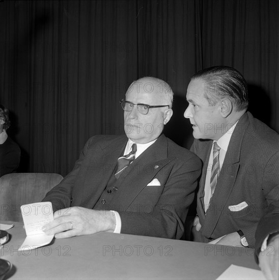 Professor Max Rueff (L) at Zurich Kongresshaus 1959