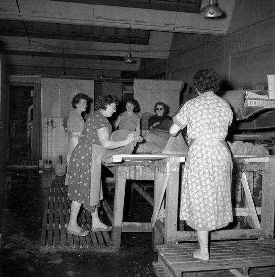 Hat factory, milliner supplier, La Moderna, Giubiasco, around 1955