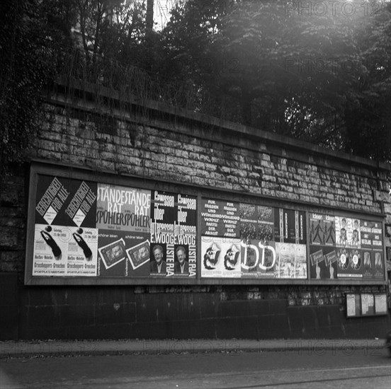 Propaganda wall before voting, around 1955