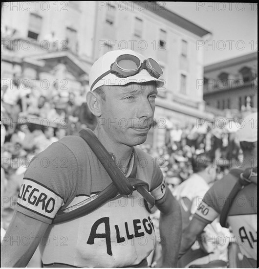 Cyclist Giordano Cottur, ca. 1946