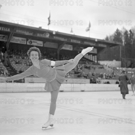 Liliane Crosa, figure skater 1959