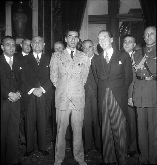 State visit of Shah Reza Pahlavi, with E. Celio in Berne 1948