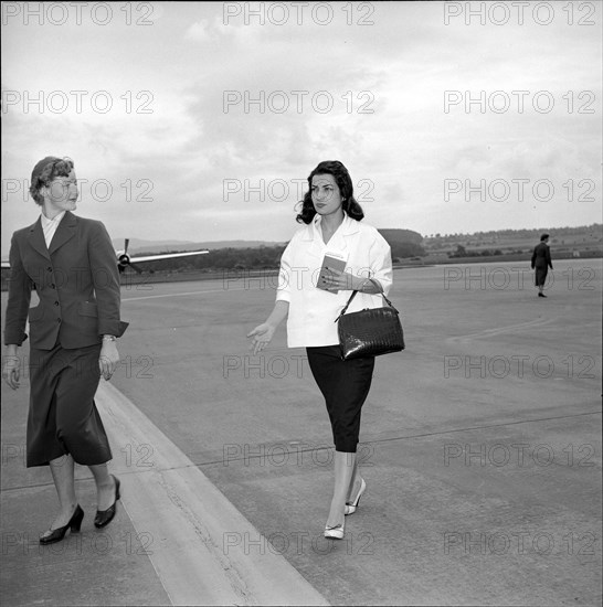 Princess Ashraf Pahlavi of Persia arriving in Switzerland, 1953