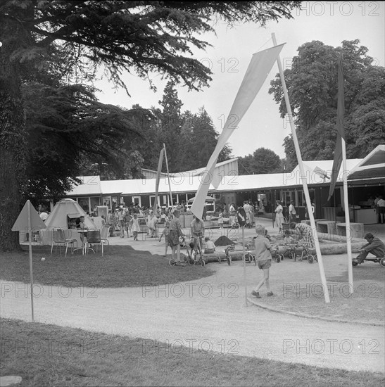 SAFFA 1958: children playing.