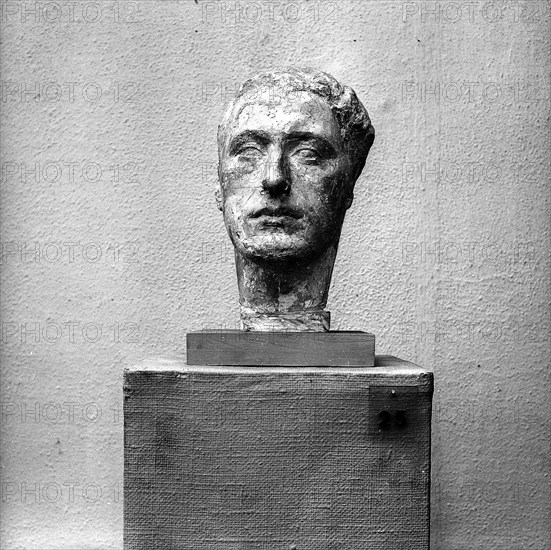 Alberto Giacometti, exhibition at Basle Kunsthalle, 1966.