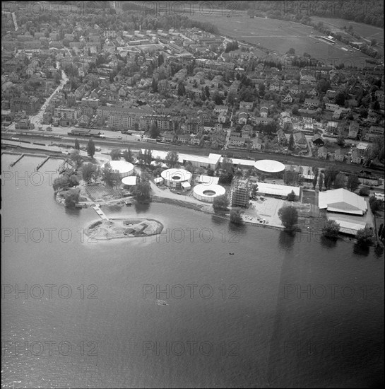 Zurich with the SAFFA fair grounds, 1958.