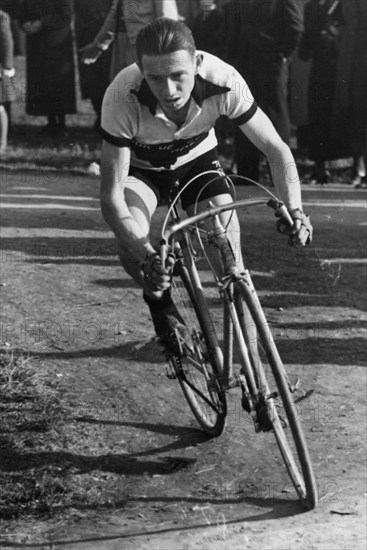 Cyclo Cross championship 1941: Winner Alfred Vock.