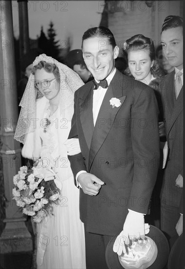 Church wedding of Rosli Ellenberger and Ferdi Kubler, Adliswil 1946.