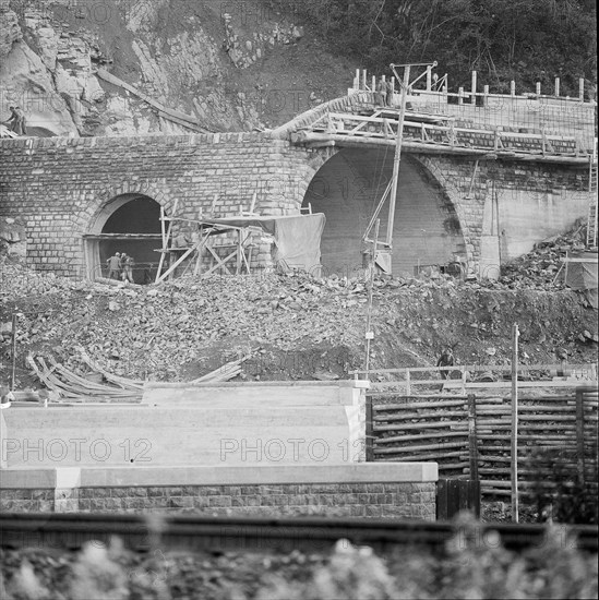 Muhlehorn GL, Road on the left shores of the Walensee under construction, 1957.