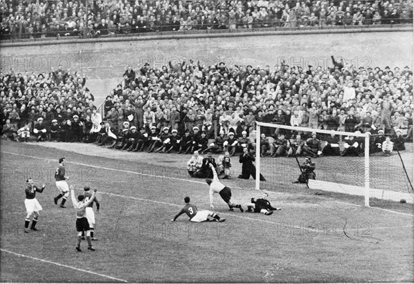 International match Holland - Switzerland, Amsterdam, 1953.