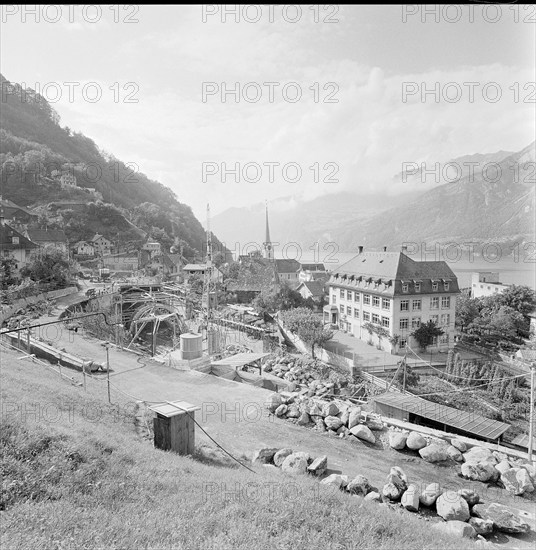 Muhlehorn GL, Road on the left shores of the Walensee under construction, 1957.