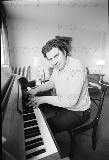 Mikis Theodorakis playing the piano, ca. 1968.