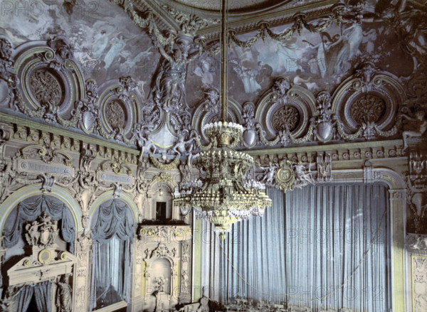 The theater, interior, around 1895, historical, digitally restored reproduction from an original from the 19th century.