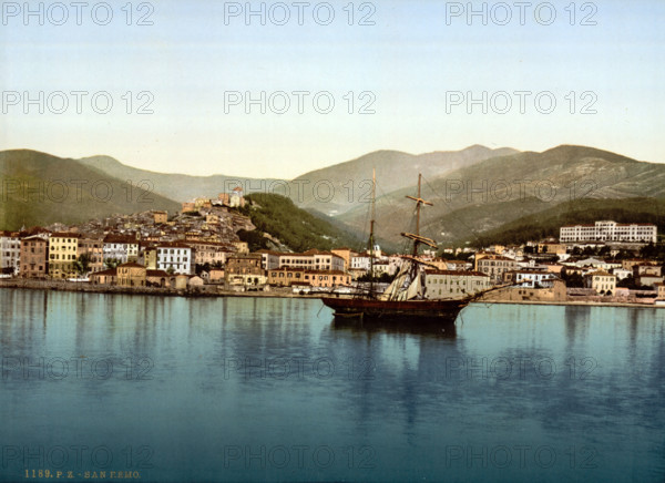 The harbor, Italy, around 1895, historical, digitally restored reproduction from an original from the 19th century.