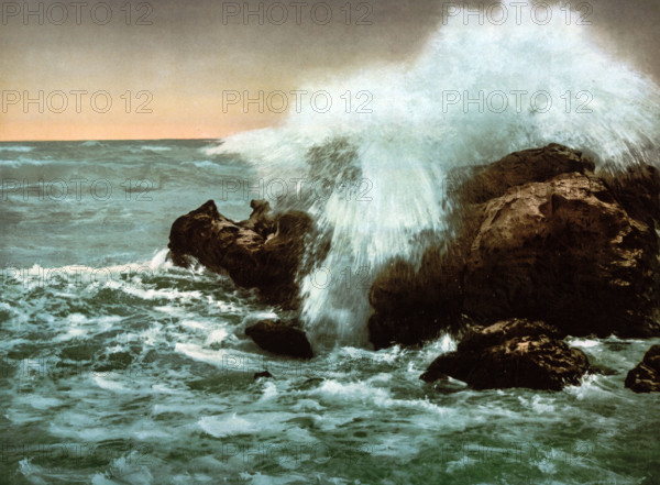 Coast with surf, Riviera. Italy, around 1895, historical, digitally restored reproduction from an original from the 19th century.