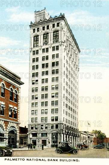 Columbia South Carolina 1918. Main Street in State Capitol. Palmetto National Bank Building.