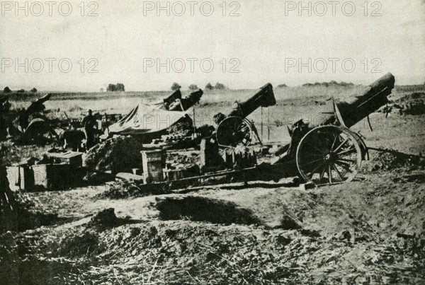 This photo, dating to before 1922, relates to World War I. The caption reads:  Heavy guns at Chateau-Thierry made victory possible.