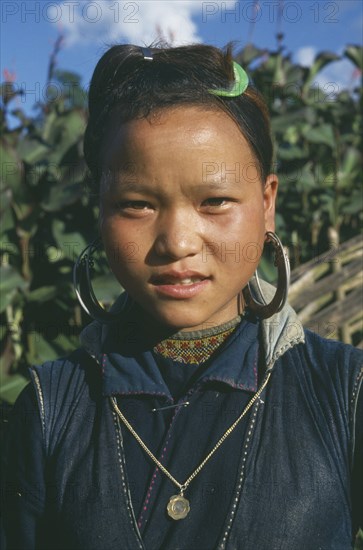 VIETNAM, North, Portrait of a Muong girl