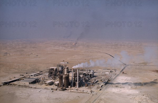QATAR, Umm Bab, Oil refinery.