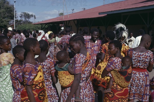 TANZANIA, Dodoma, Ngomas dancers.